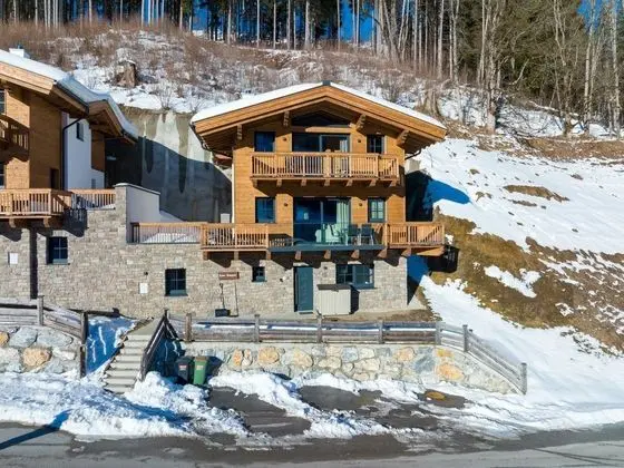 Spacious Chalet in Muhlbach With Sauna - Dış Mekan