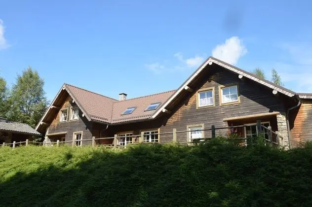 Spacious Chalet in Ovifat-waimes With Sauna - Dış Mekan