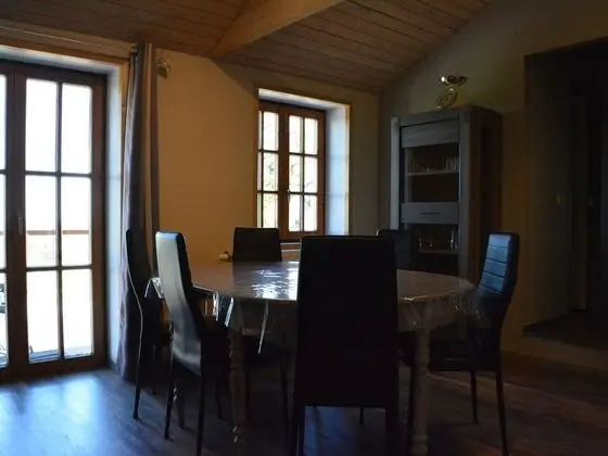Spacious Chalet in Vielsalm With Garden - Yerinde Yemek