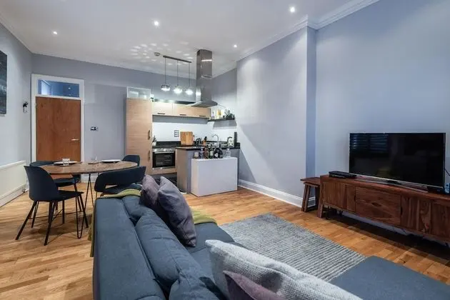 Spacious Clapham Home Near Brixton - İç Mekan