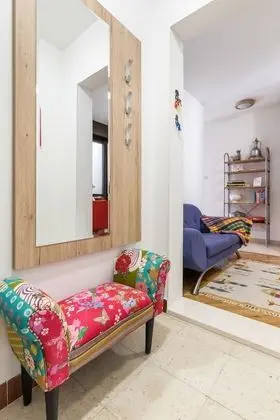 Spacious & Clean Condo near Beach - Lobi
