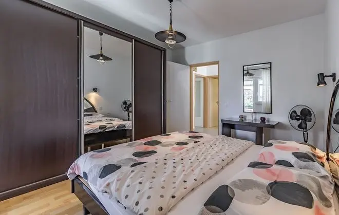 Spacious and Comfortable Apartment in Medulin, Croatia - Oda