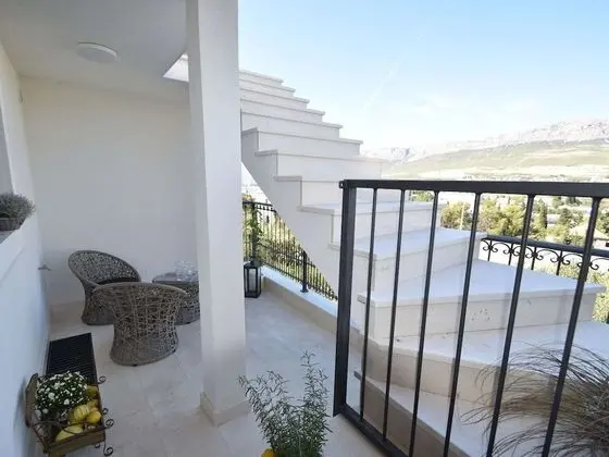 Spacious and Comfortable Apartment, Outside the Historical Centre of Split - Öne Çıkan Resim