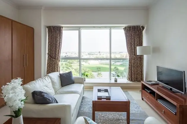Spacious and Comfy Studio in Heart of Jlt! - İç Mekan
