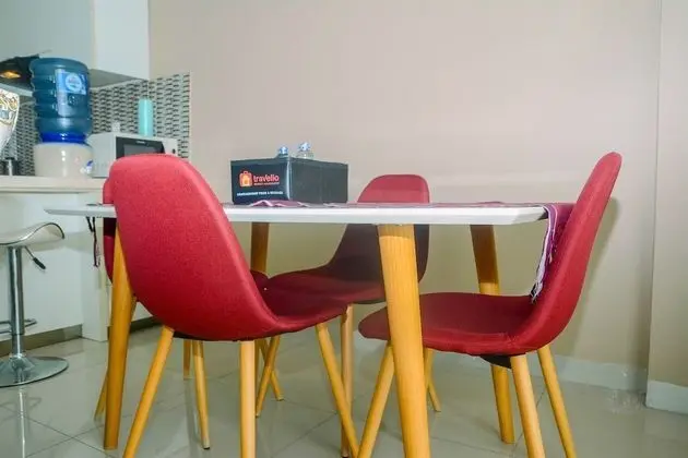 Spacious and Contemporary 2BR The Aspen Apartment - Oda Düzeni