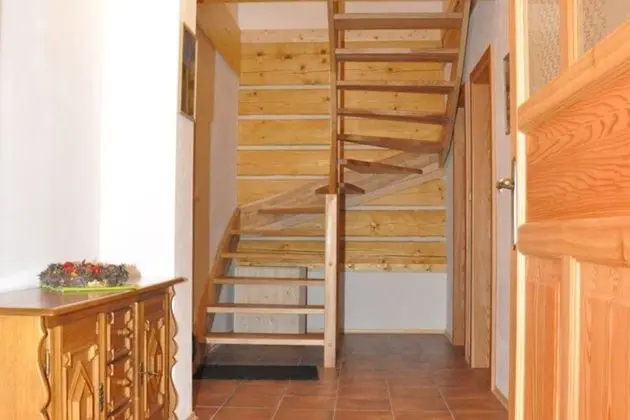 Spacious Cottage With 5 Bedrooms, Woodburning Stove, Sauna, Near Ski Lift - İç Mekan