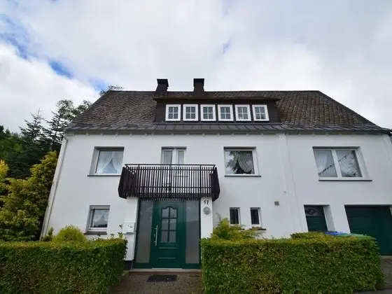 Spacious Cottage in Neuastenberg Sauerland near Ski Area - Dış Mekan