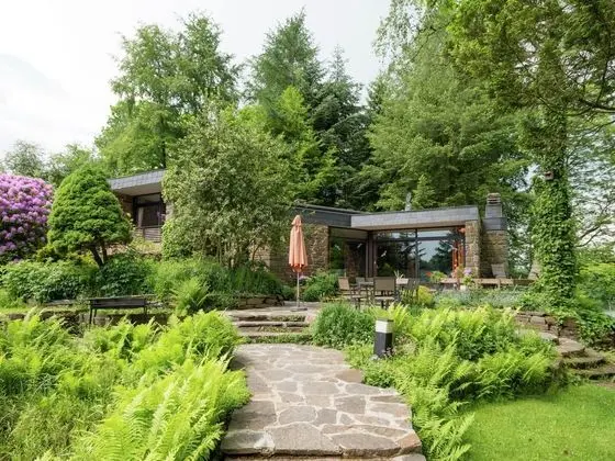 Spacious Cottage in Robertville With Swimming Pool - Dış Mekan