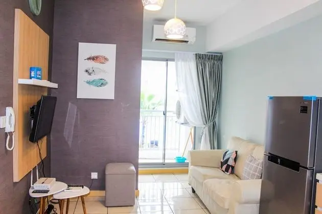 Spacious and Cozy 2BR M-Town Apartment - Oda Düzeni