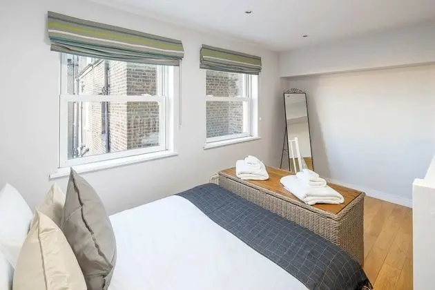 Spacious Duplex Near West Hampstead & Tube