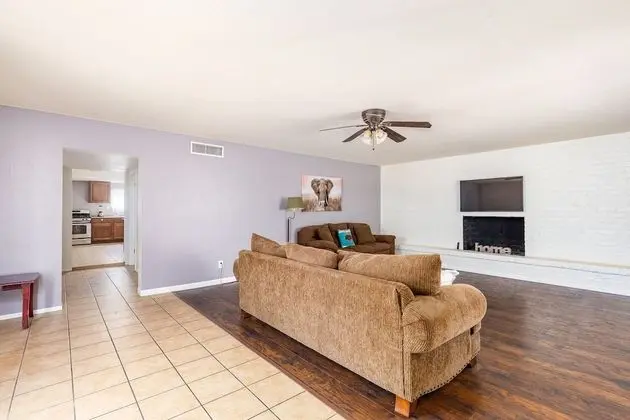 Spacious, Exquisite 4-bed Home in Tucson