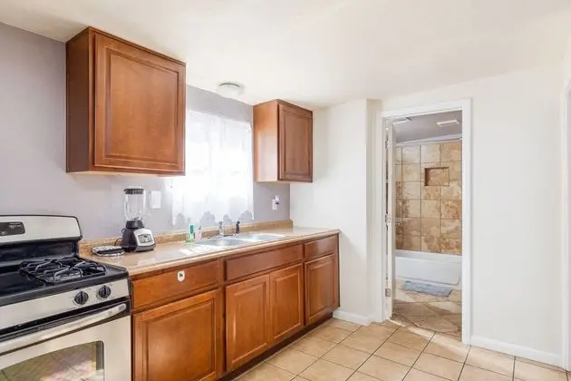 Spacious, Exquisite 4-bed Home in Tucson - Mutfak