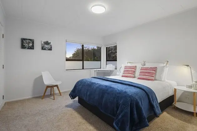 Spacious Family Home - Backyard-Mt-Views - Oda