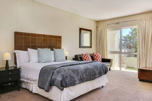 Spacious Family Home With sea Views Private Pool and Garden 100 Geneva - Oda