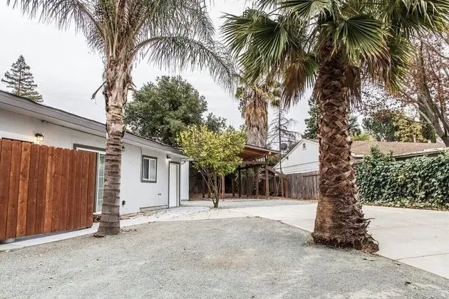 Spacious Four Bedroom In Concord