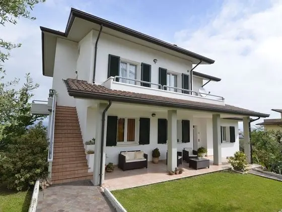 Spacious Villa With Garden in Gemmano - Dış Mekan