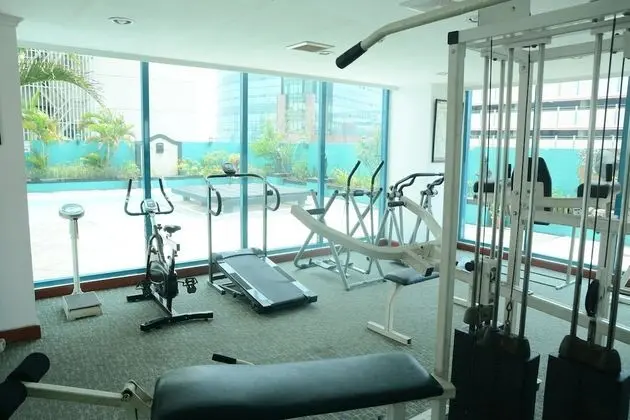 Spacious and Good 3BR Pangeran Jayakarta Apartment - Fitness