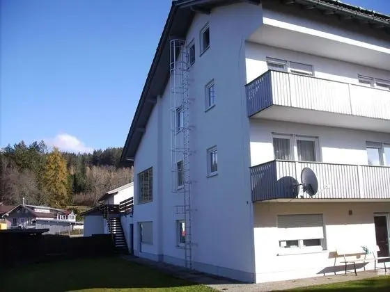 Spacious Holiday Apartment in the Southern Bavarian Forest With Balcony - Dış Mekanlar