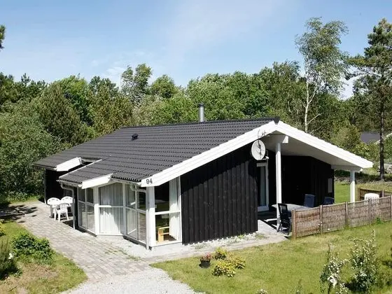 Spacious Holiday Home in Ålbæk With Indoor Whirlpool