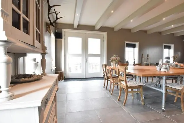 Spacious Holiday Home in Beemster near Windmill - Yerinde Yemek
