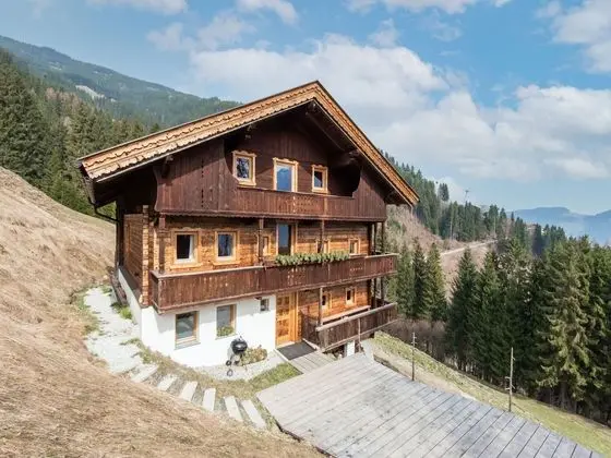 Spacious Holiday Home in Fügenberg With Sauna - Dış Mekan