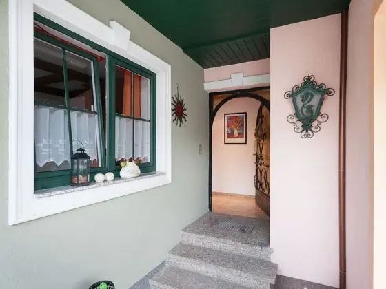 Spacious Holiday Home in Goldegg near Ski Area - Dış Mekan