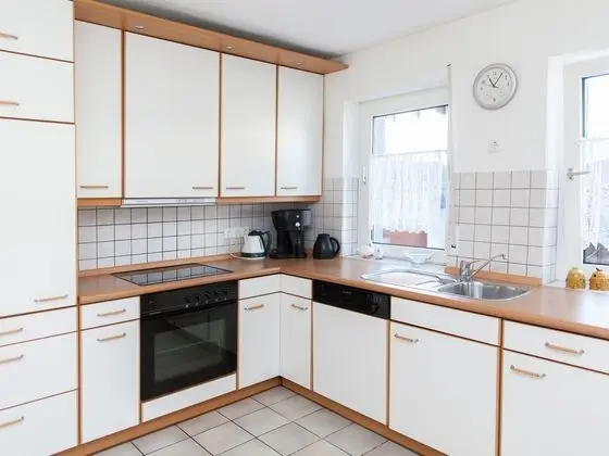 Spacious Holiday Home in Haserich near Lake - Mutfak