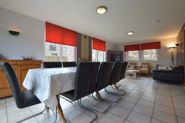 Spacious Holiday Home in Ovifat With Terrace - Yerinde Yemek
