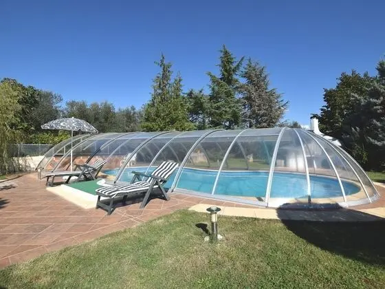 Spacious Holiday Home With Private Pool in Verteneglio - Havuz
