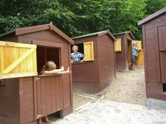 Spacious Holiday Home in Redu With Garden - Aile ve Çocuklar