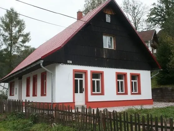 Spacious Holiday Home in Rudník With Garden - Dış Mekan