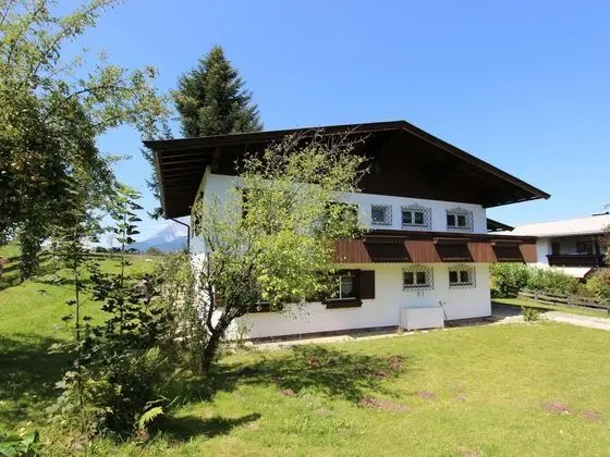 Spacious Holiday Home in Sankt Johann near Ski Area - Öne Çıkan Resim
