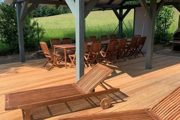 Spacious Holiday Home in Šluknov With Private Garden - Dış Mekan