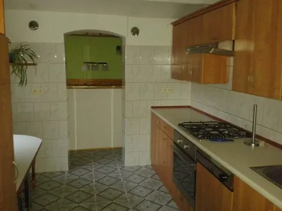 Spacious Holiday Home in Stara Kamienica With Pond - Mutfak