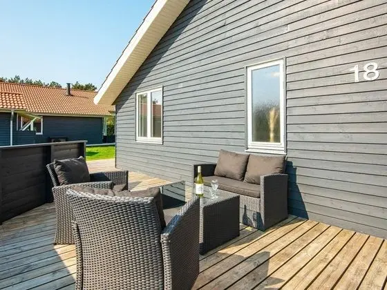 Spacious Holiday Home in Ulfborg With Private Whirlpool
