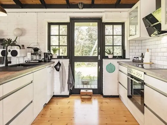 Spacious Holiday Home in Væggerløse near Sea