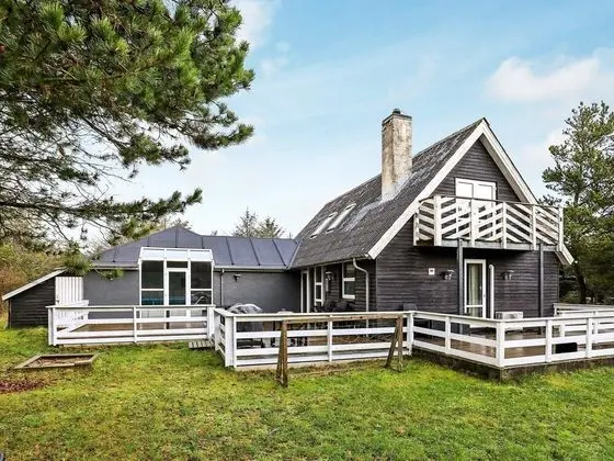 Spacious Holiday Home in Vestervig near Nissum Bredning