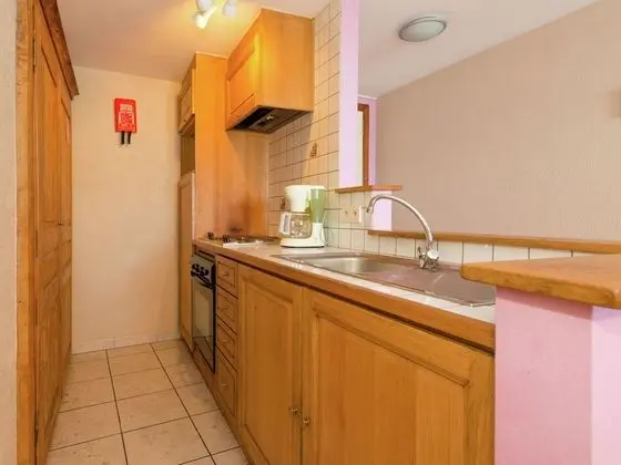 Spacious Holiday Home in Vielsalm With Garden - Mutfak