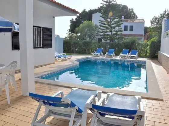 Spacious Holiday Home in Vilamoura With Private Pool - Havuz