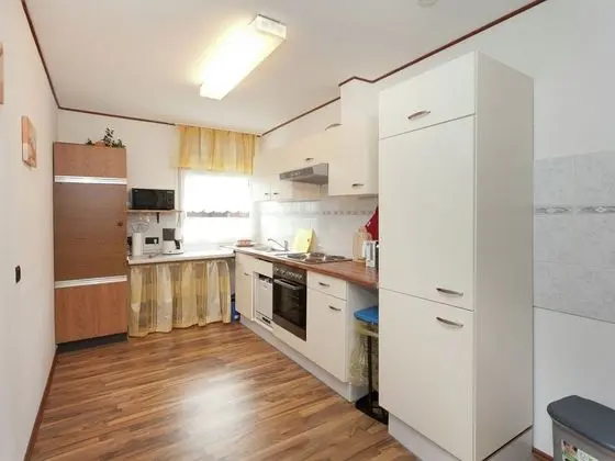 Spacious Holiday Home in Wildemann With Garden - Mutfak