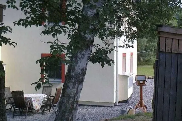 Spacious Holiday Home in Zlabek With Sauna and Swimming Pool - Dış Mekan