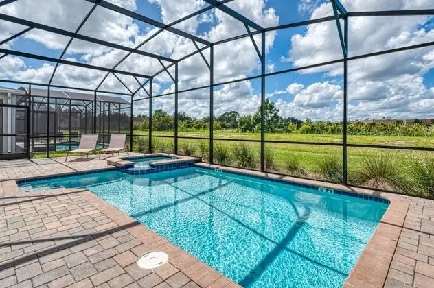 Spacious Home Near Disney With Private Pool and Game Room - Havuz