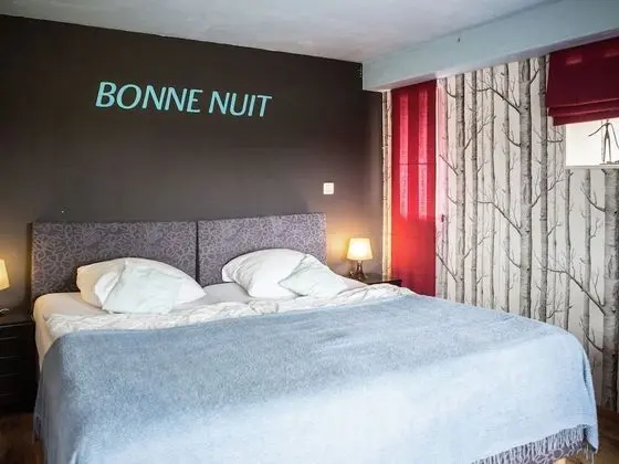 Spacious Villa with Hot Tub & Sauna in Ardennes - Oda