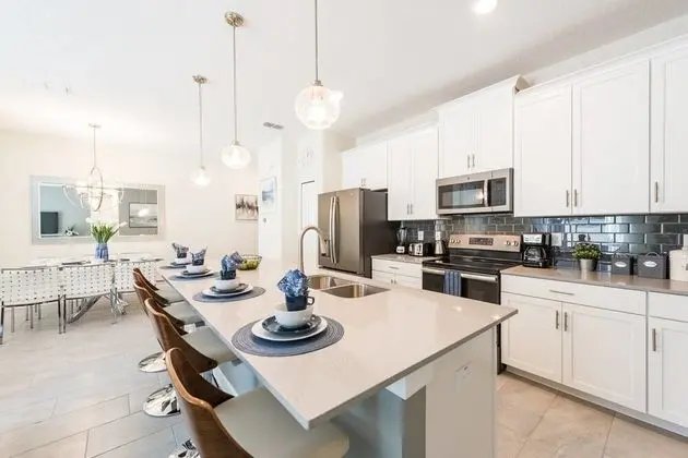 Spacious House Near Disney With Private Pool - Mutfak