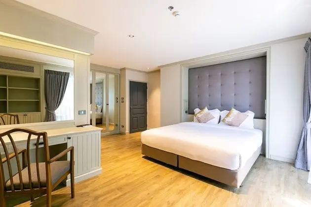 Spacious Living Br w Bathtub Centre Bangkok - Öne Çıkan Resim