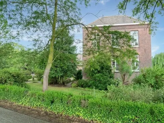 Spacious Mansion in Swolgen With Garden