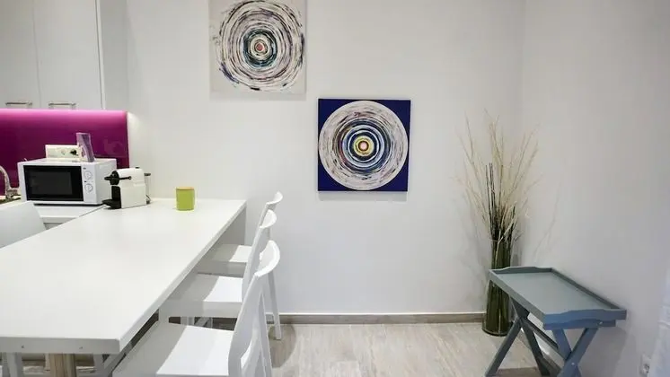 Spacious Modern Apt in Athens near Metro - Oda Düzeni