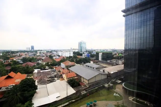 Spacious and Modern L'Avenue Apartment