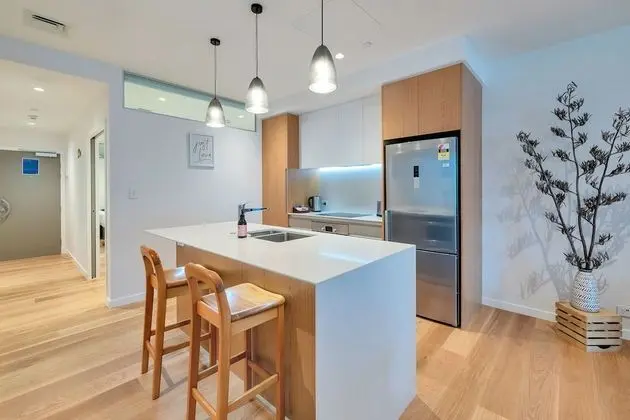 Spacious Mt Eden Apartment - Mutfak