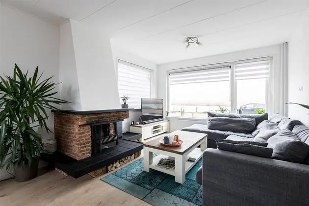 Spacious Nice House Near Amsterdam City Centre and Schiphol Airport